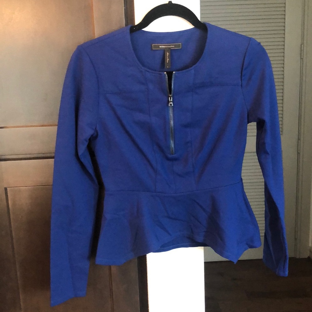 BCBG small blue peplum top
